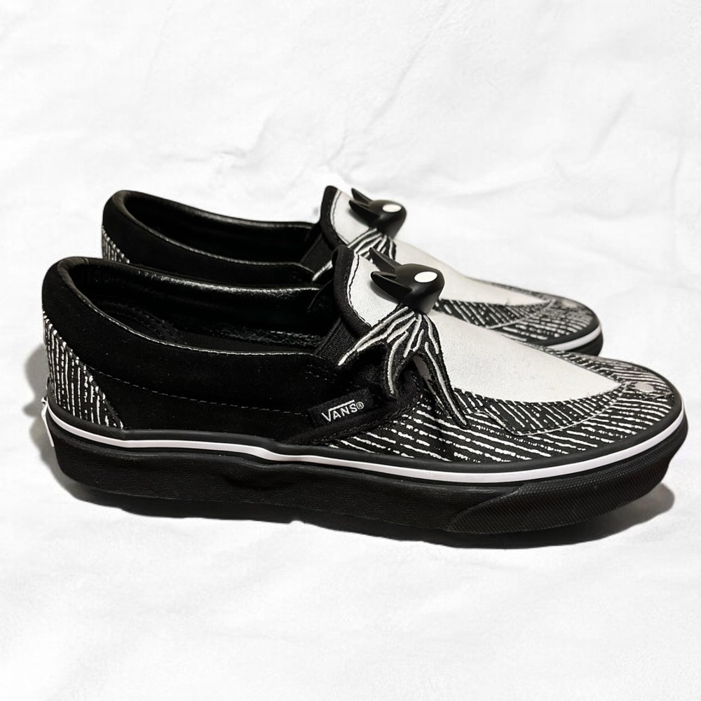 NWT Nightmare Before Christmas Jack Skellington Vans Slip On Womens Size 7 - Picture 2 of 8
